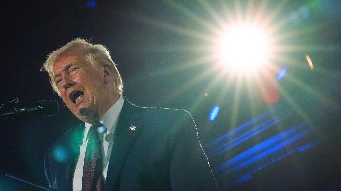 Trampov potpis na dolaru